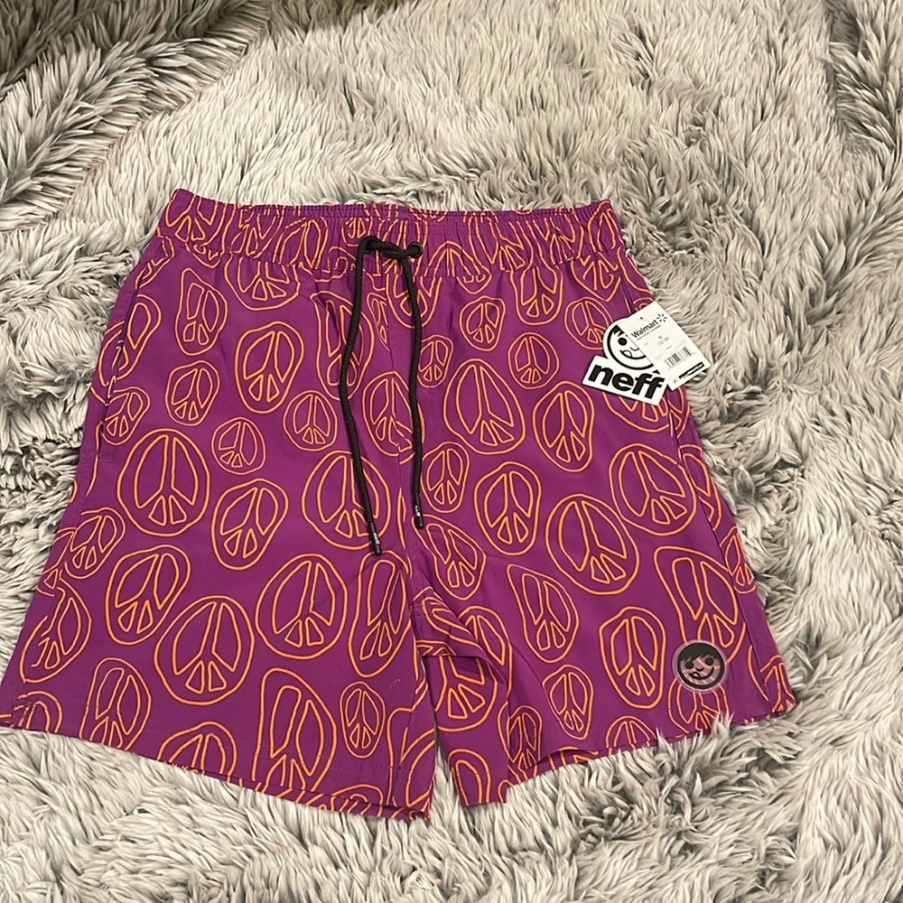 Neff Men’s swim trunks NWT size Medium